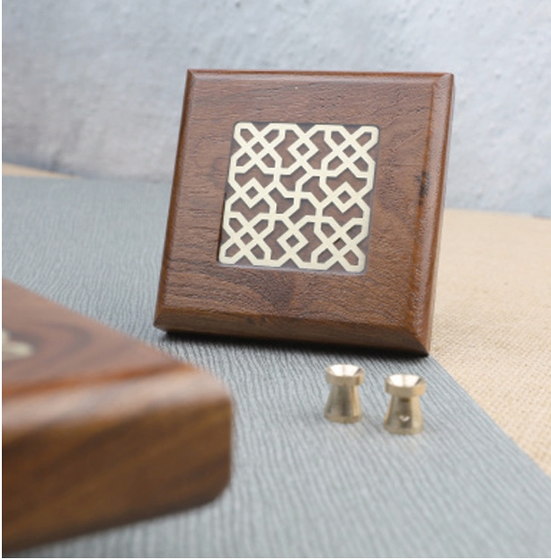 TWD-H-308  TeakWood,Brass&SS