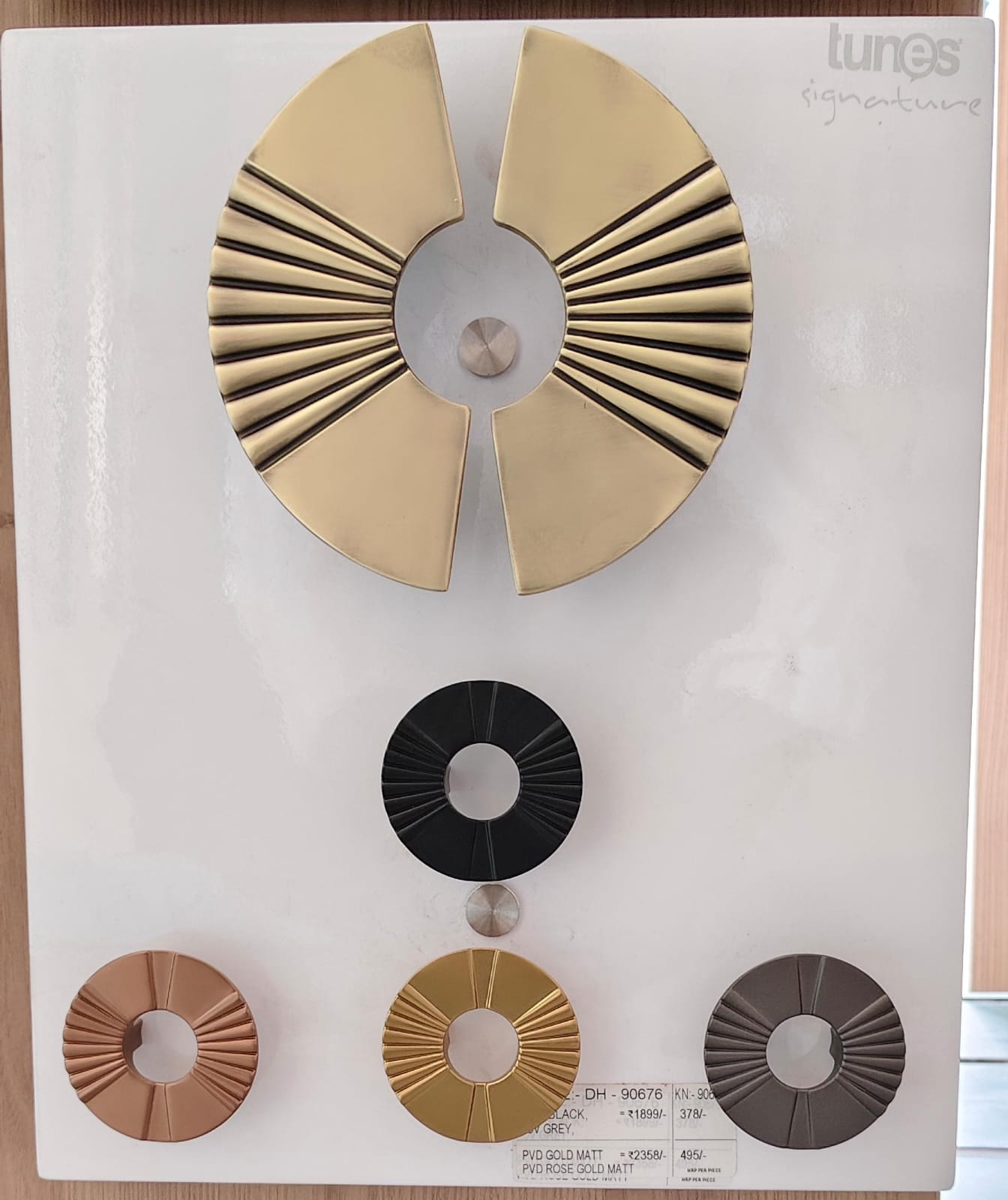 TUNES Code-DH-90676,KN-90676